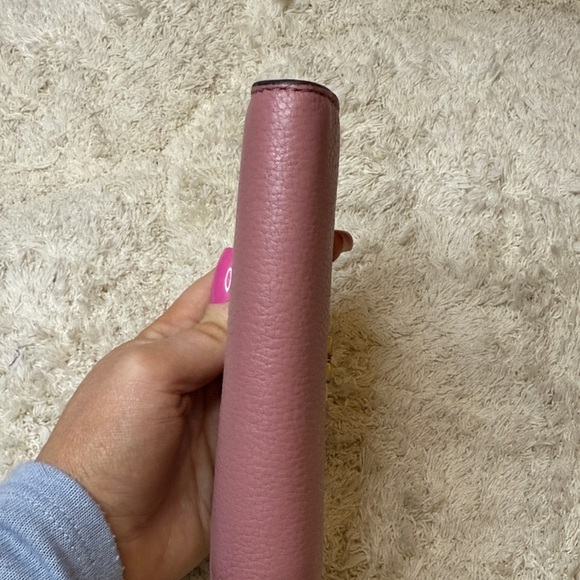 Tory Burch Kira Mauve Pebbled Leather Medium Flap Wallet - Picture 4 of 11